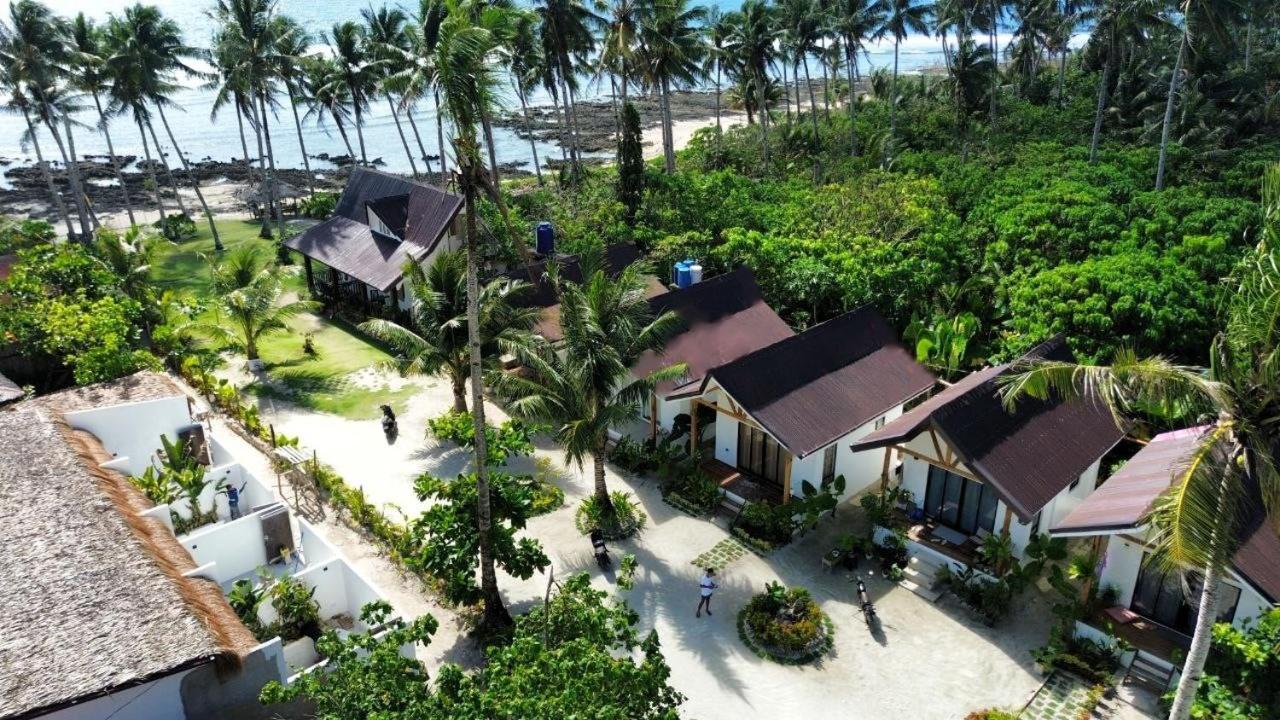 Helmina'S Villas General Luna  Dış mekan fotoğraf