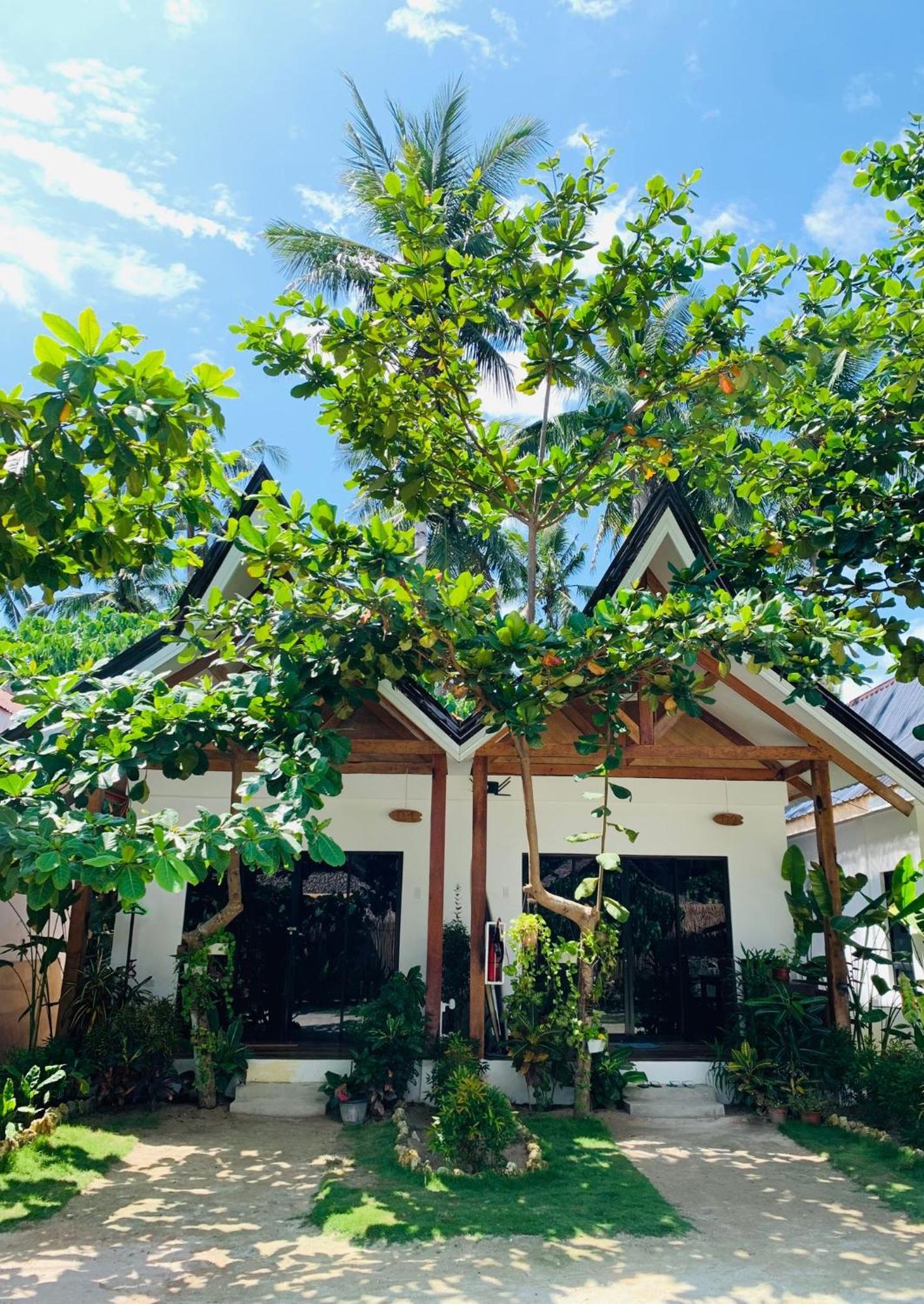 Helmina'S Villas General Luna  Dış mekan fotoğraf
